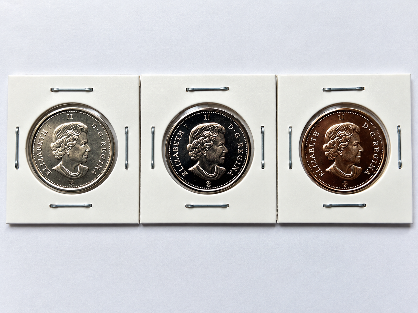 Canada Remembrance Poppy & Flag 25 Cent Commemorative Coin Set – 3 Coins