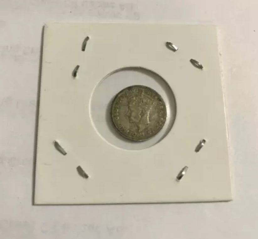1944 C Newfoundland 5 Cent  Silver Coin VF