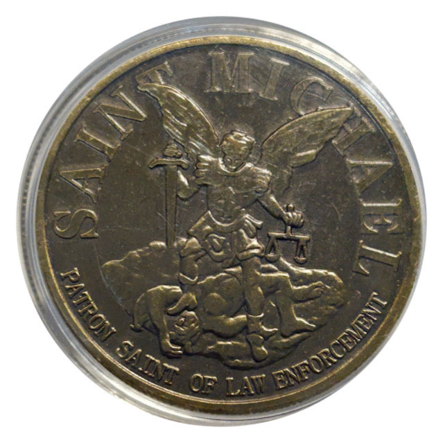 Lucky Craft Colored Coin Queen Elizabeth II Platinum Jubilee  in Capsule