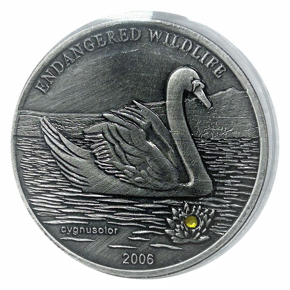 Lucky Craft Colored Coin Endangered Swan Wildlife Nature in Capsule