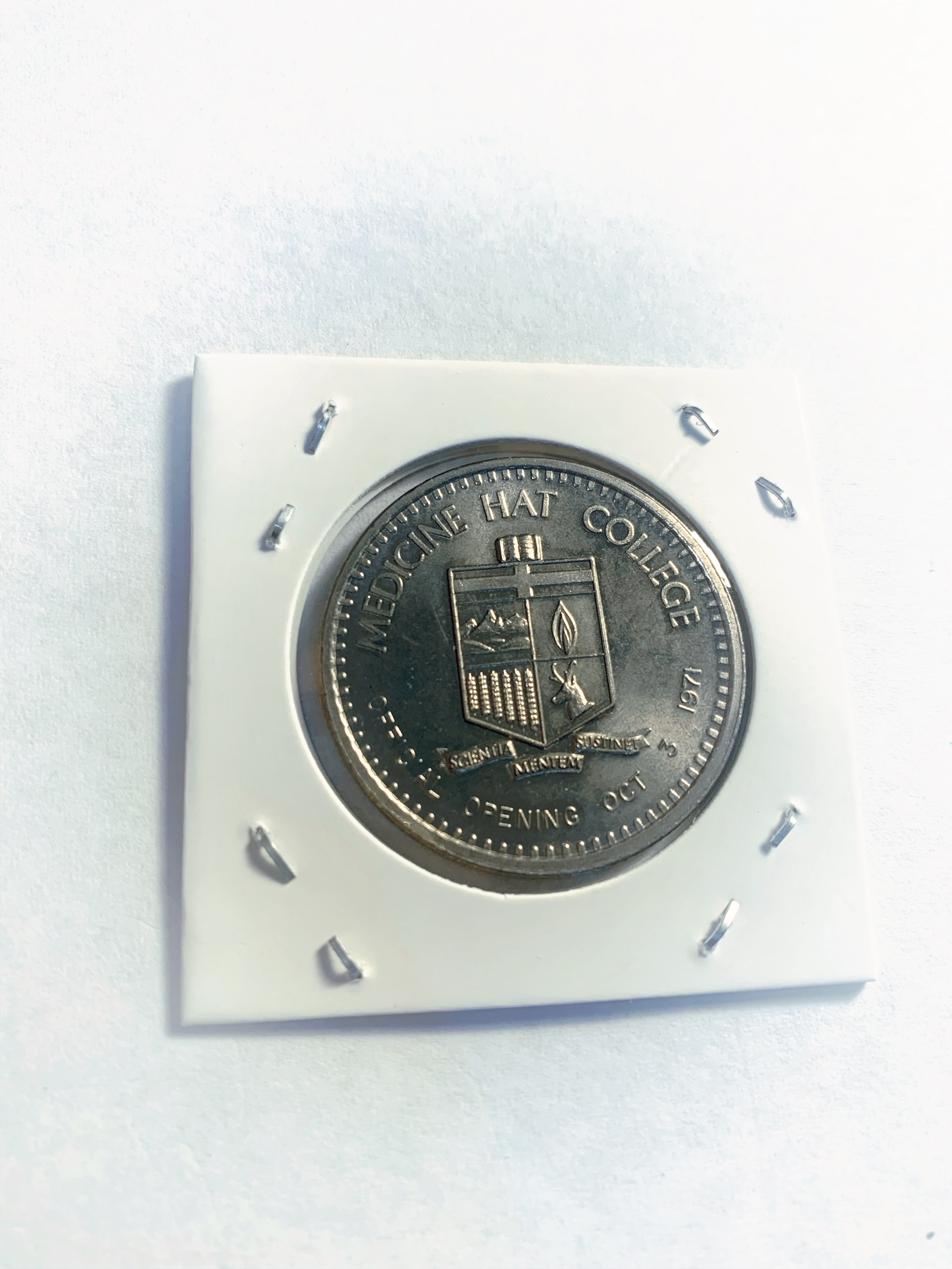 1981 Kamloops BC 1 Trade Dollar - Années du patrimoine, The Ranchers - UNC
