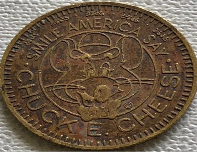 1983 Chuck E Cheese Token In Pizza We Trust Pizza Smile America 25 Cent Value