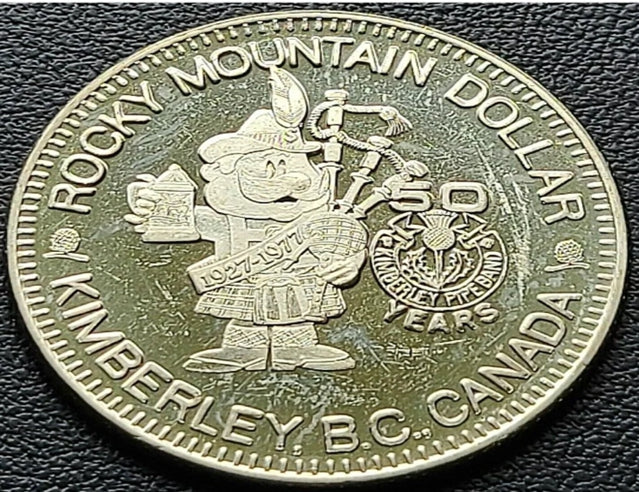 1977 Kimberley B.C. 1 Trade Dollar - Pipe Band - Great Condition